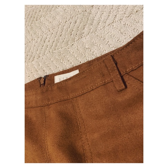 Hinge Camel Brown Suede Skirt - Picture 3 of 3